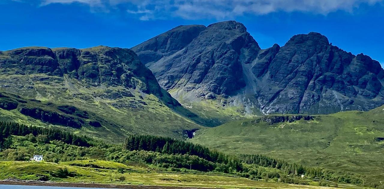 The Lodge Dunrowan カイル・オブ・ロカルシュ エクステリア 写真